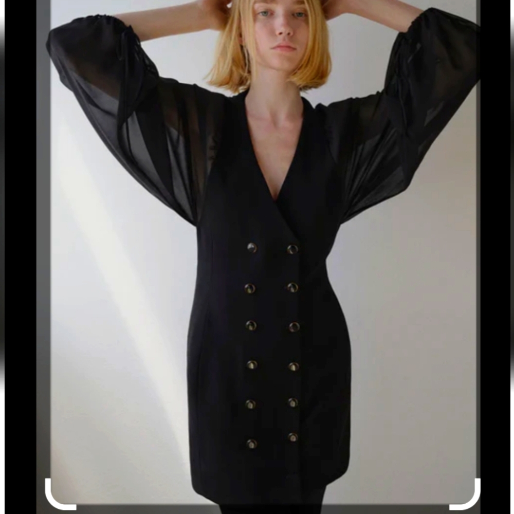 FRAME BLACK SHEER SLEEVE BLAZER DRESS Nwt's
